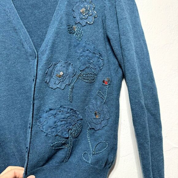 Caslon Cardigan Sweater Floral Blue Button Up Cashmere Blend Knit Womens sz XS - Picture 2 of 8